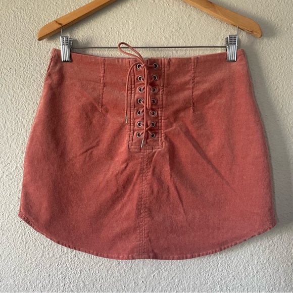 Forever 21 Corduroy Lace Up Mini Skirt Ladies M Pink Coquette Stretch Fall EUC - Picture 2 of 10